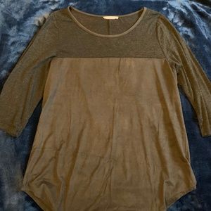 Button-down back shirt